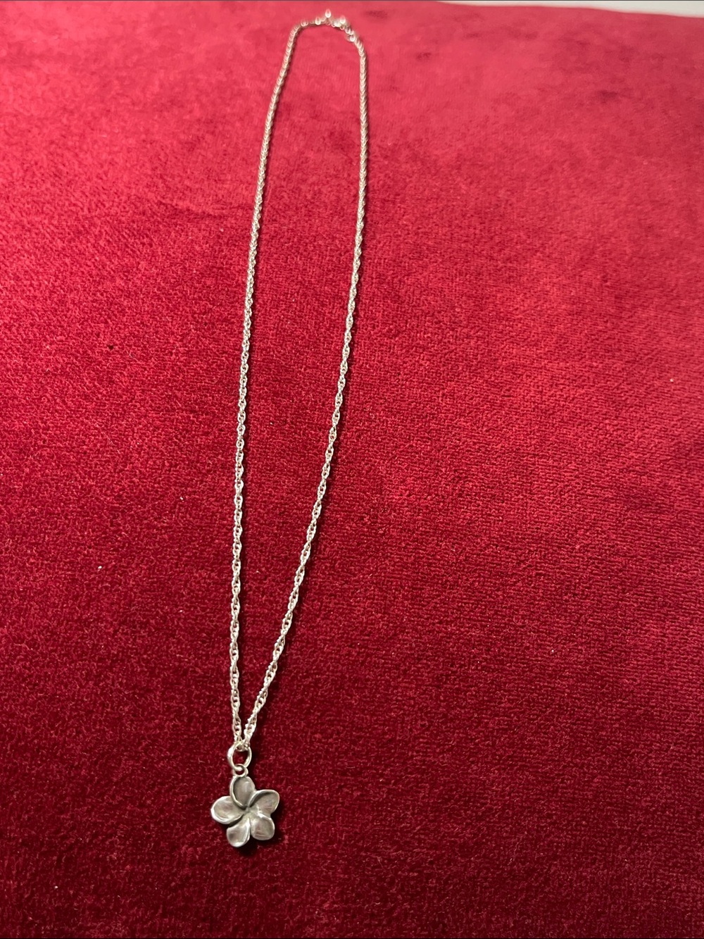 Sterling Silver Petite Flower Pendant Necklace